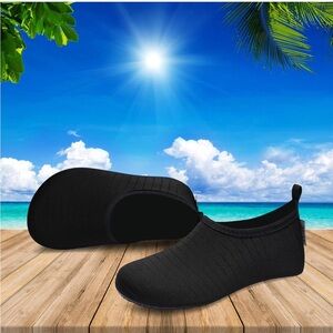 Water shoes for men